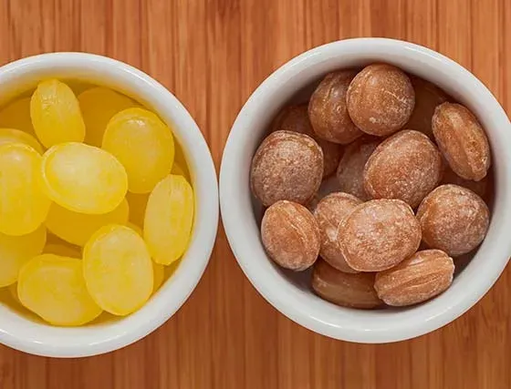 Root-Beer-Bonbons in Fassform